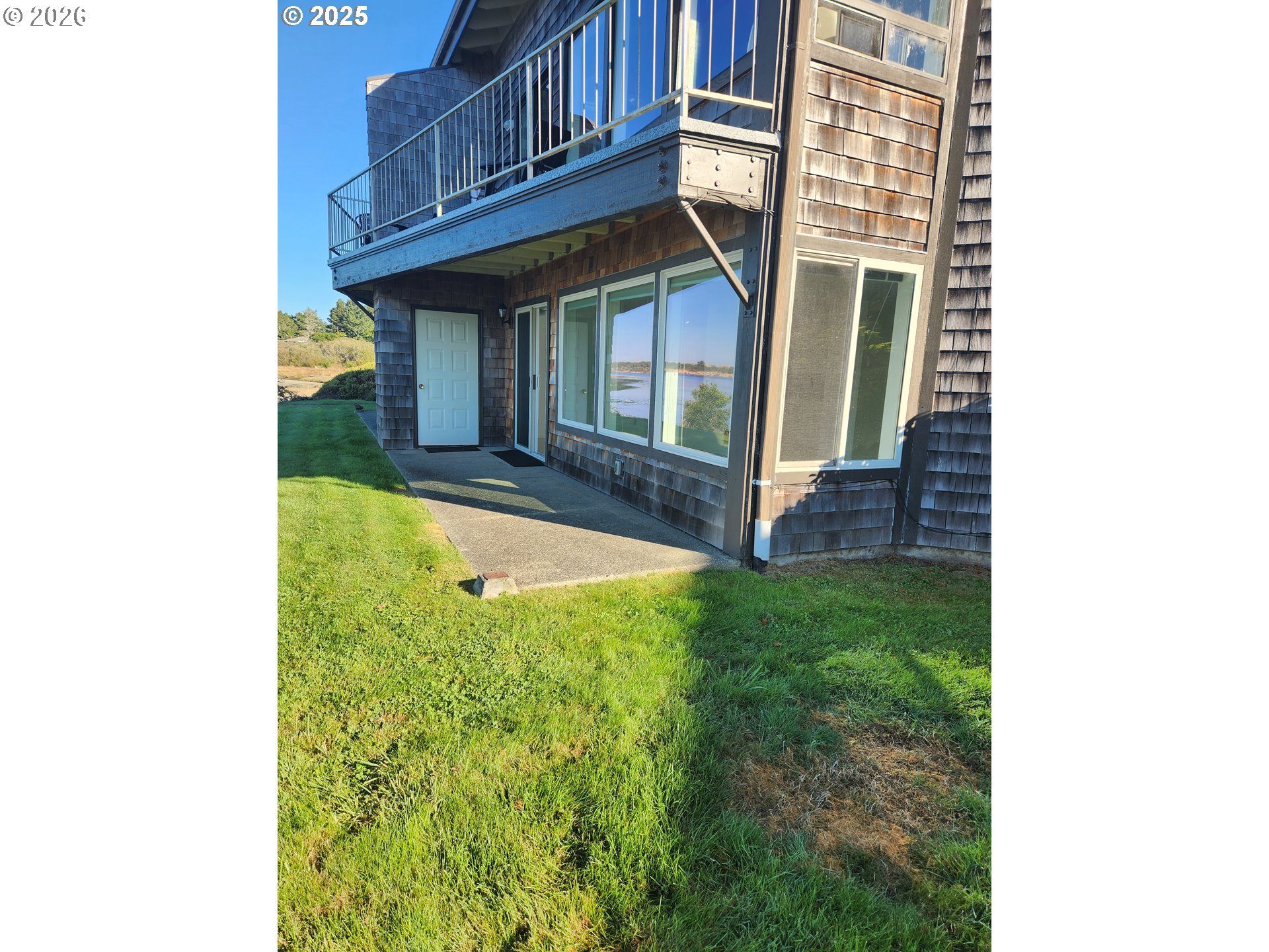 1040 Bay Street Florence, OR 97439 - Photo 36 of 36 Patio