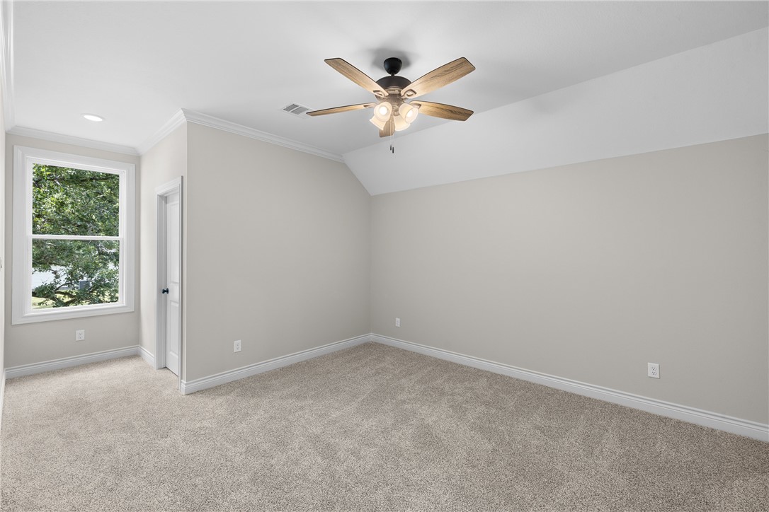 13291 Hopes Creek Road College Station, TX 77845 - Photo 32 of 48 2nd Floor