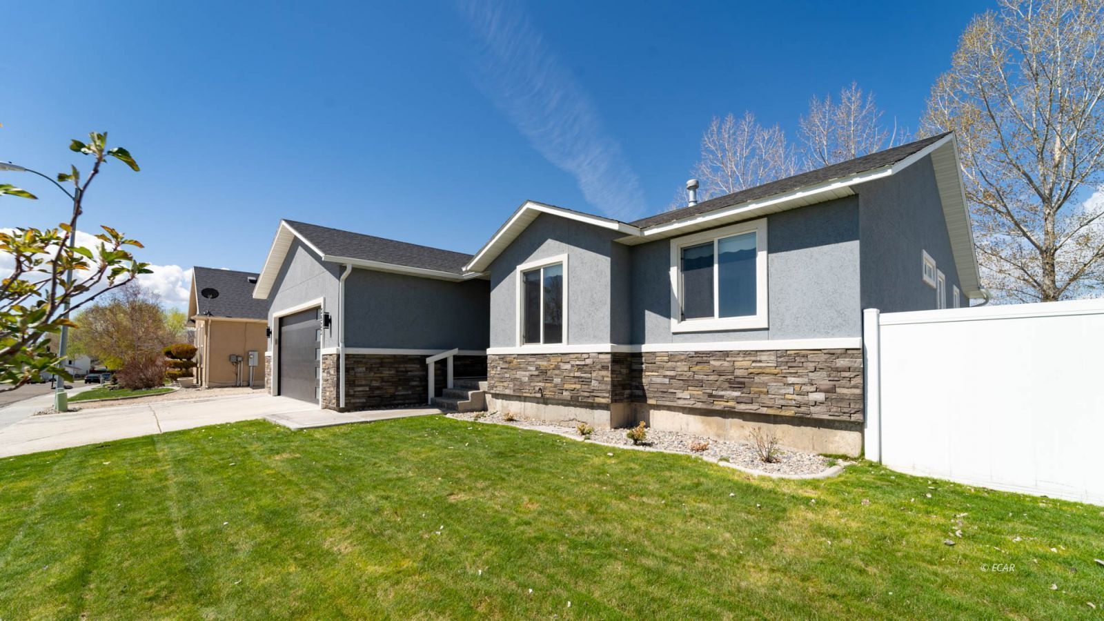 3533 Ridgecrest Drive Elko, NV 89801 - Photo 2 of 48 Gallery Image 2