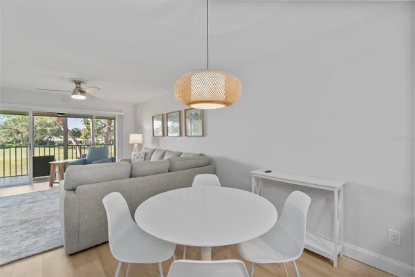$2,400 | 433 Cerromar Lane, Unit 441, Venice, FL 34293