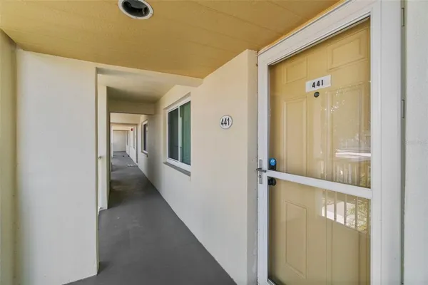 $2,400 | 433 Cerromar Lane, Unit 441, Venice, FL 34293