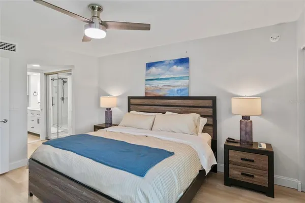 $2,400 | 433 Cerromar Lane, Unit 441, Venice, FL 34293