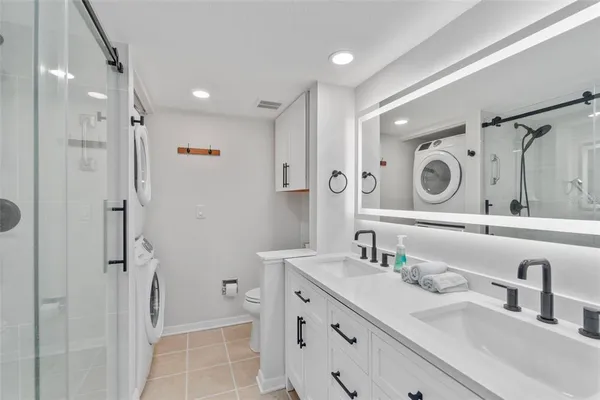 $2,400 | 433 Cerromar Lane, Unit 441, Venice, FL 34293