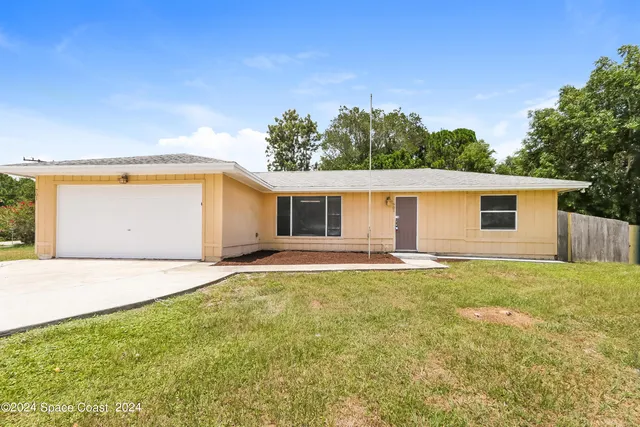 a backyard of a house