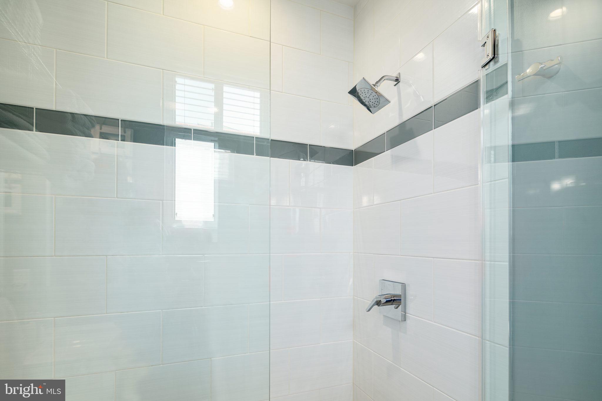 717 North 17th Street, Unit 2 Philadelphia, PA 19130 - Photo 15 of 16