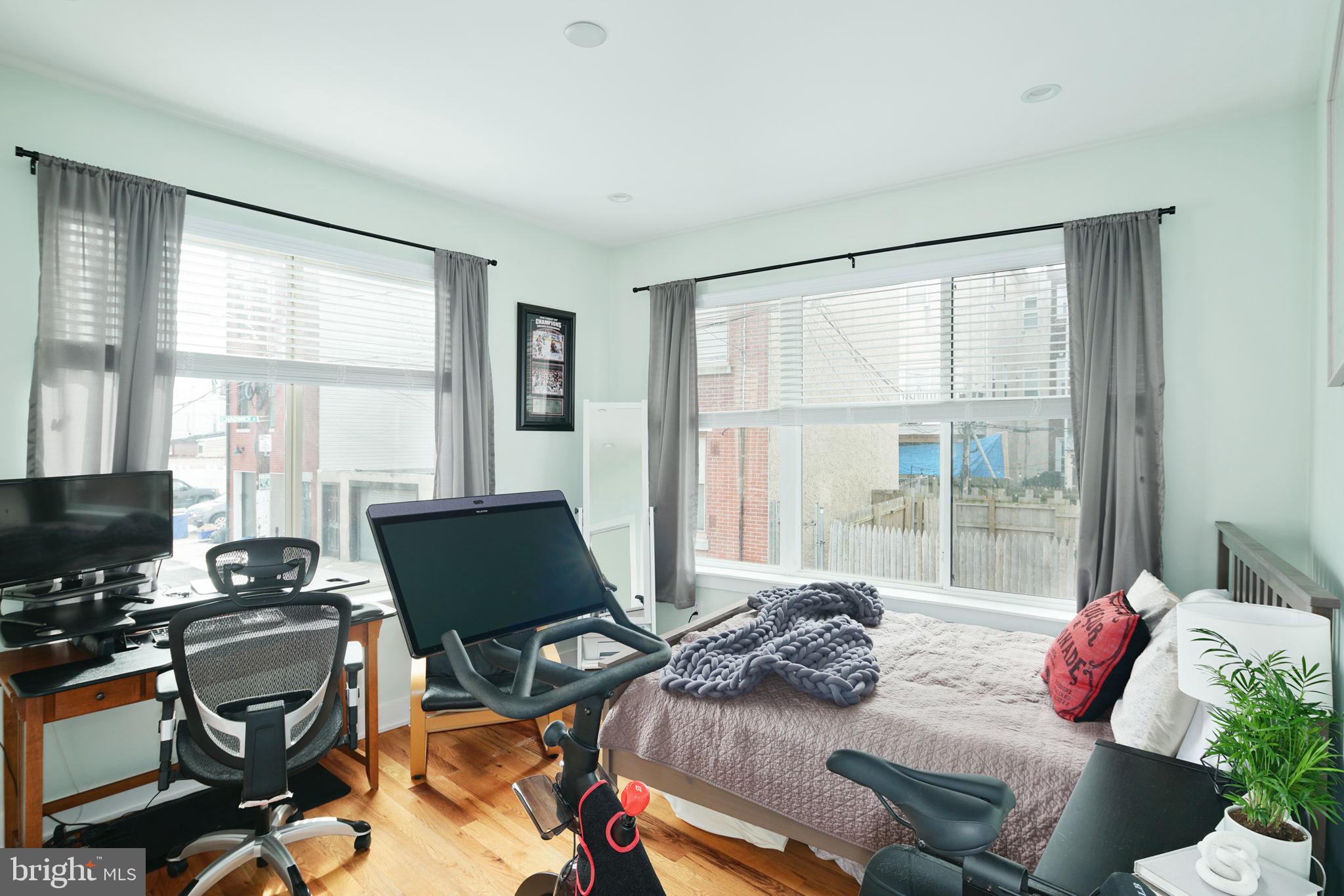 717 North 17th Street, Unit 2 Philadelphia, PA 19130 - Photo 9 of 16