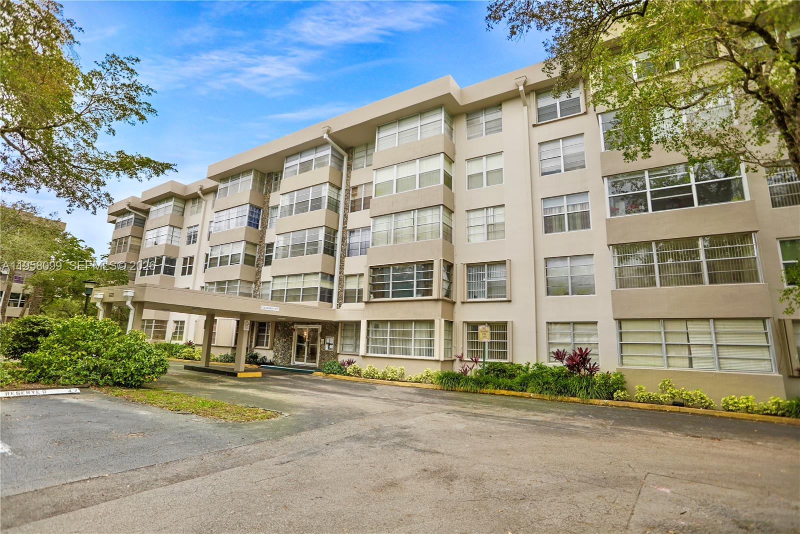 6600 Cypress Road, Unit 105 Plantation, FL 33317 - Photo 7 of 51 front view of a building