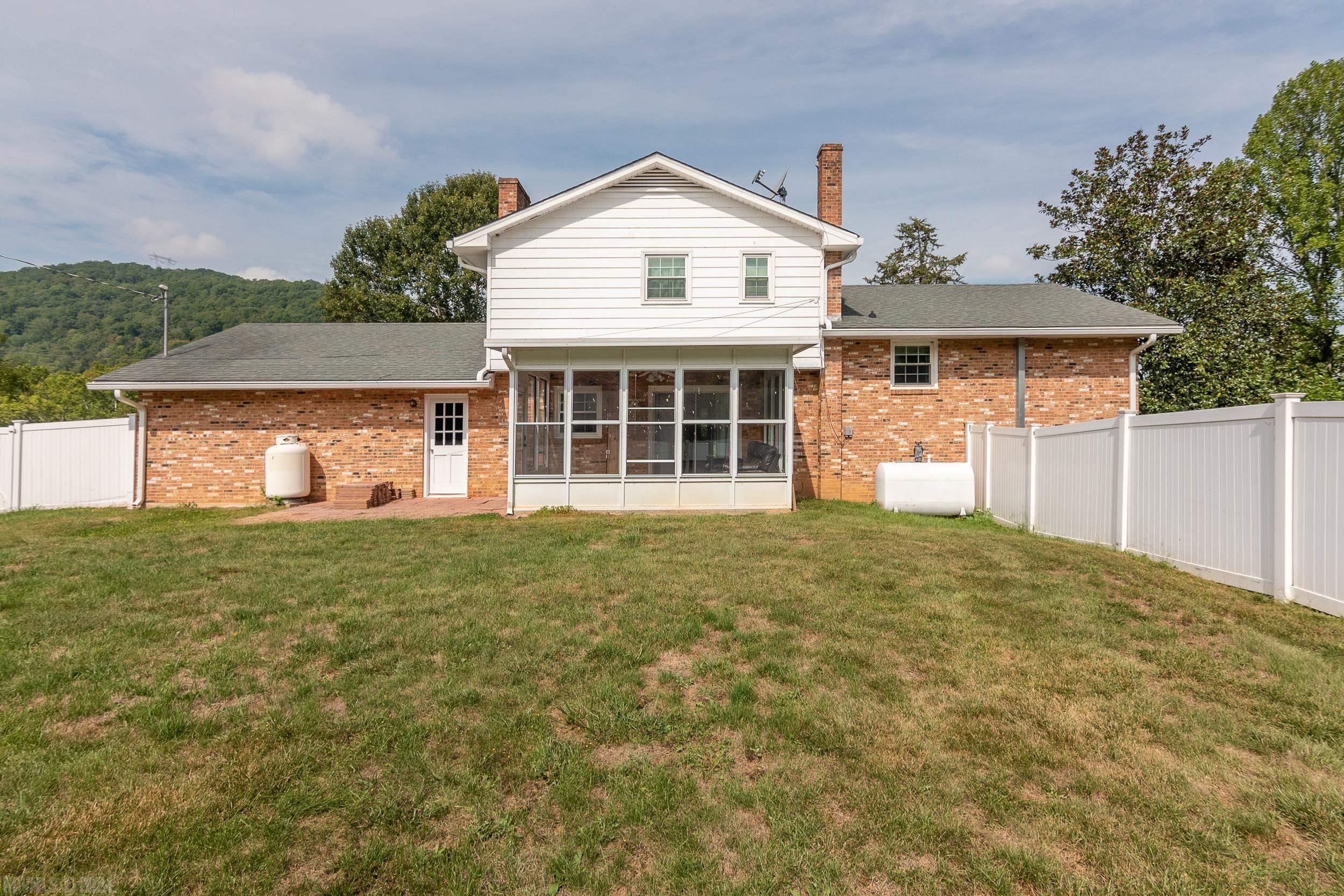 1992 Alleghany Spring Road Shawsville, VA 24162 - Photo 45 of 58 Gallery Image 45