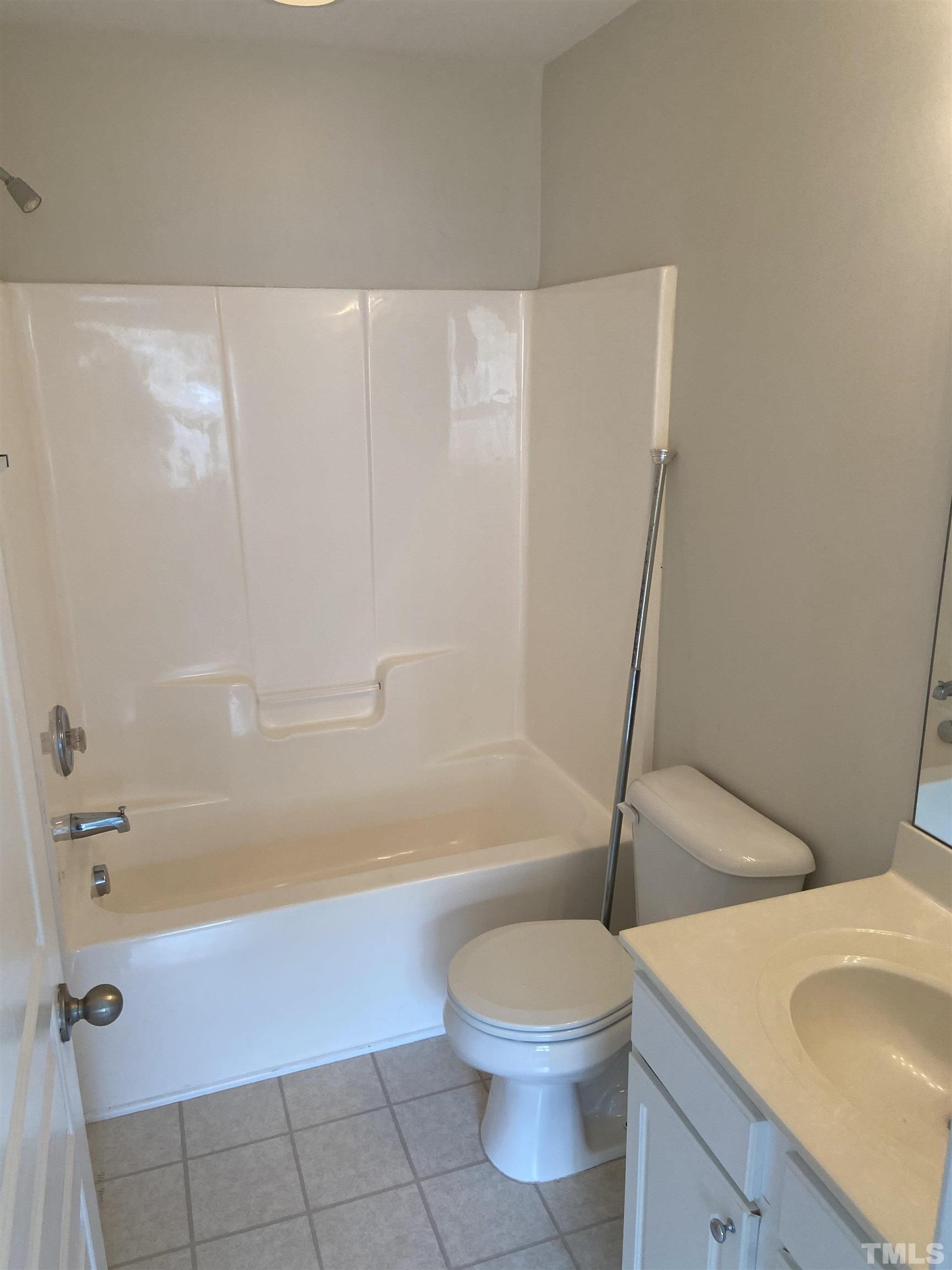 4828 Sir Duncan Way Raleigh, NC 27612 - Photo 8 of 11 Gallery Image 8