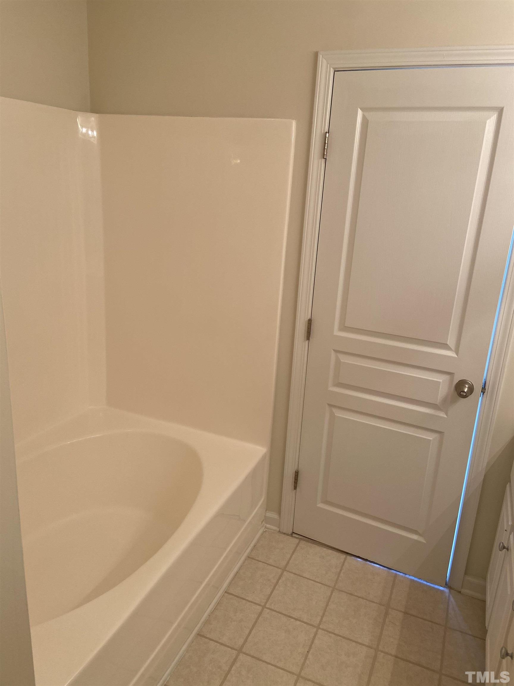 4828 Sir Duncan Way Raleigh, NC 27612 - Photo 10 of 11 Gallery Image 10