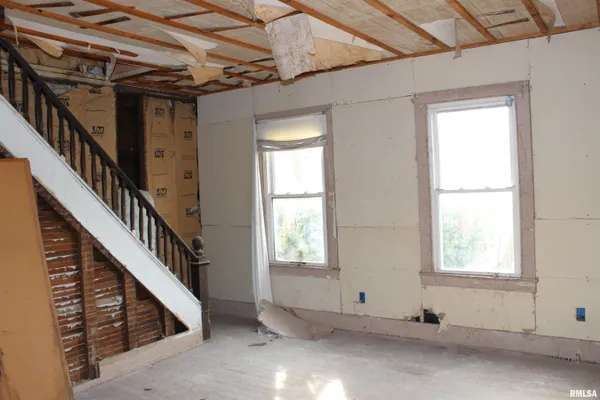 $39,900 | 507 West Brooks Street, Galesburg, IL 61401