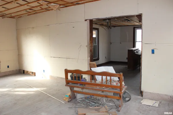 $39,900 | 507 West Brooks Street, Galesburg, IL 61401