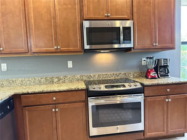 $3,950 | 3278 West 97th Terrace, Hialeah, FL 33018