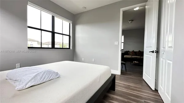 $3,950 | 3278 West 97th Terrace, Hialeah, FL 33018