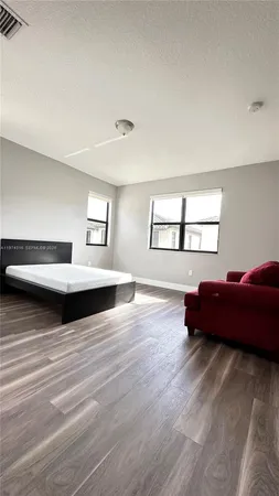 $3,950 | 3278 West 97th Terrace, Hialeah, FL 33018