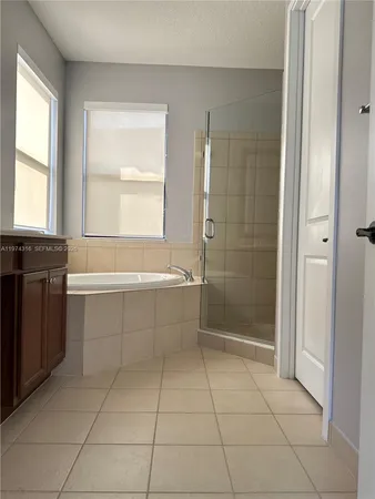 $3,950 | 3278 West 97th Terrace, Hialeah, FL 33018