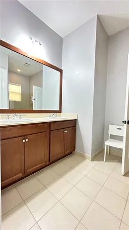 $3,950 | 3278 West 97th Terrace, Hialeah, FL 33018