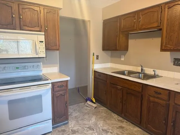 $139,900 | 1609 Keystone Drive, Albert Lea, MN 56007