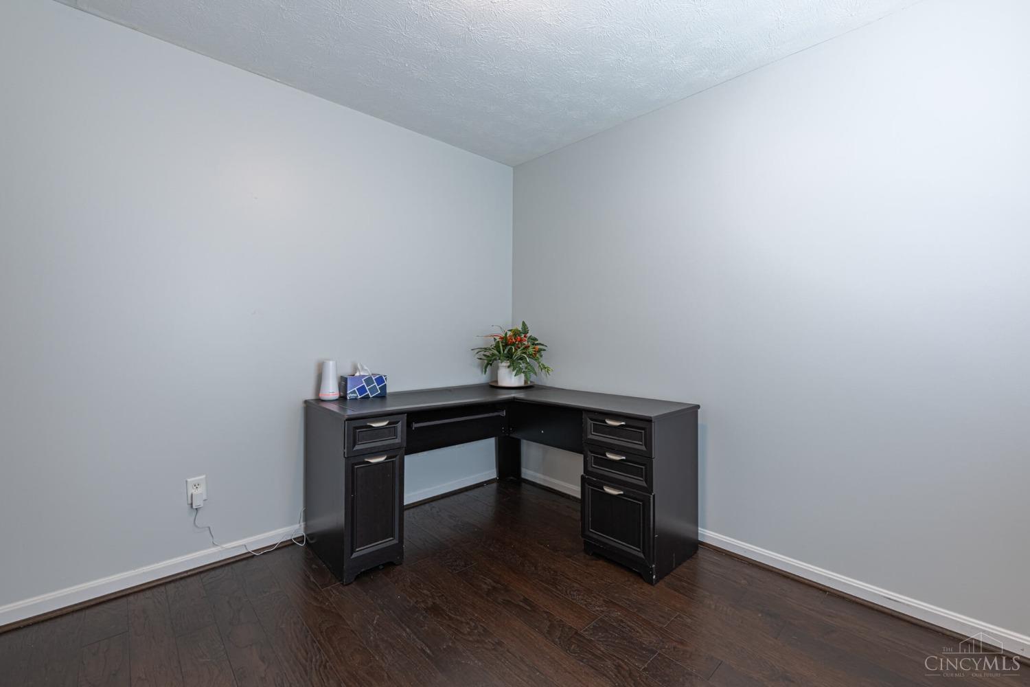 9035 Highland Circle Springboro, OH 45066 - Photo 19 of 47