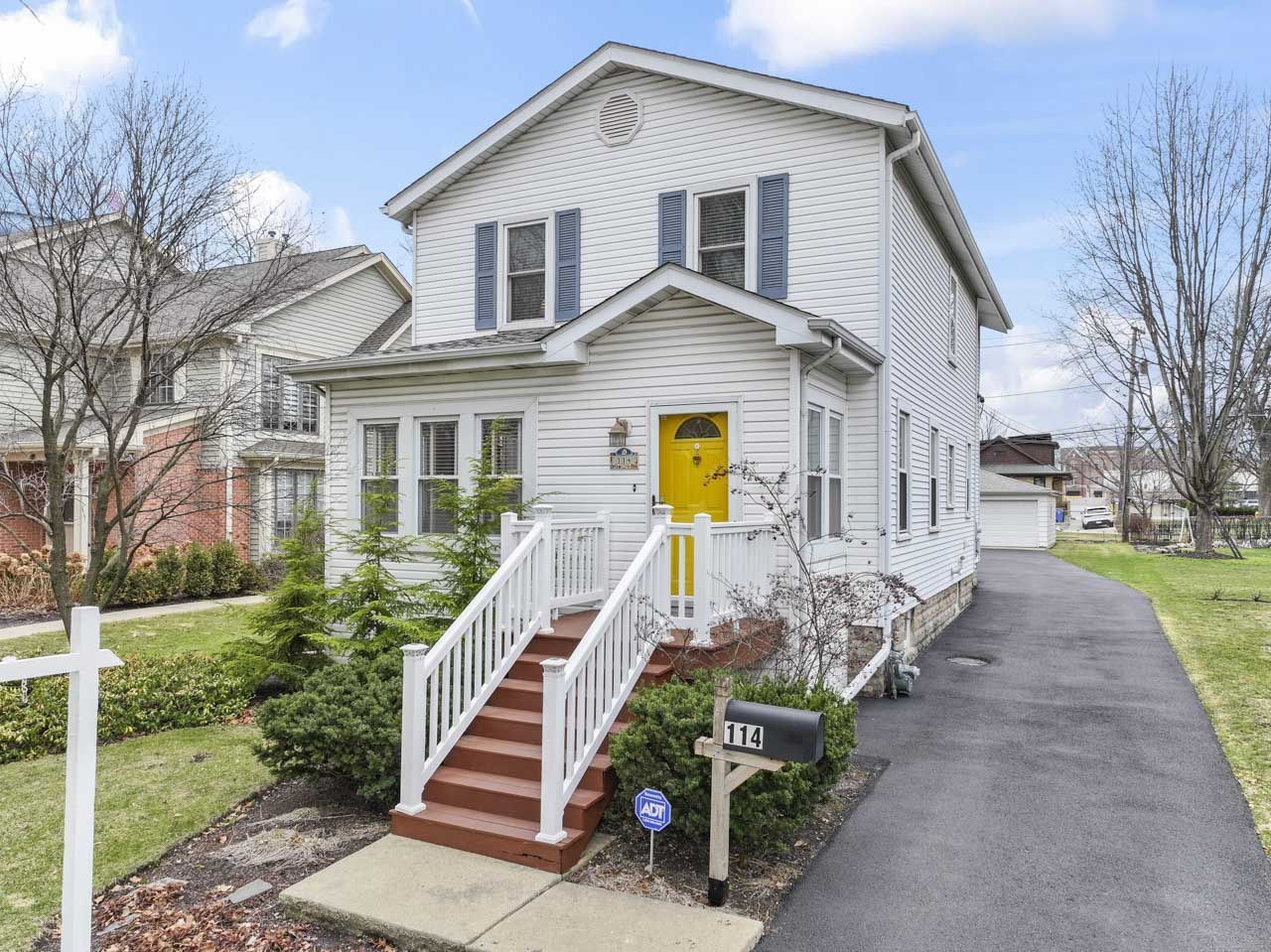 114 South Elm Street Mount Prospect, IL 60056 - Photo 2 of 44 a view of a house with a yard