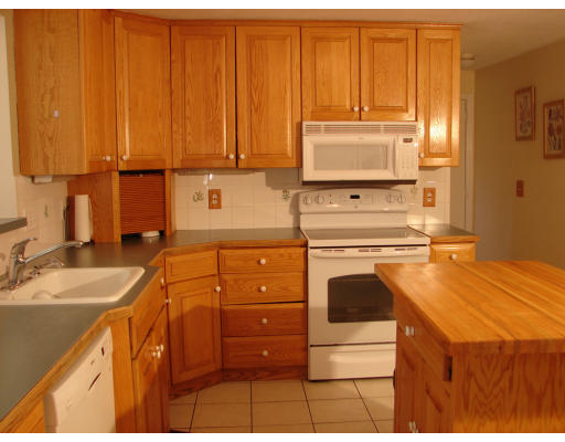9 Carp Road Milford, MA 01757 - Photo 8 of 18 Gallery Image 8