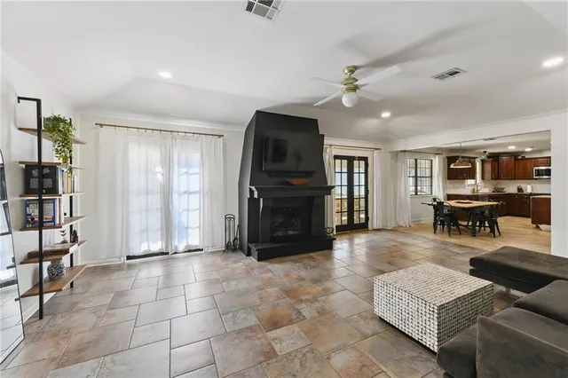 $499,900 | 2604 Crestwood Road, Marrero, LA 70072