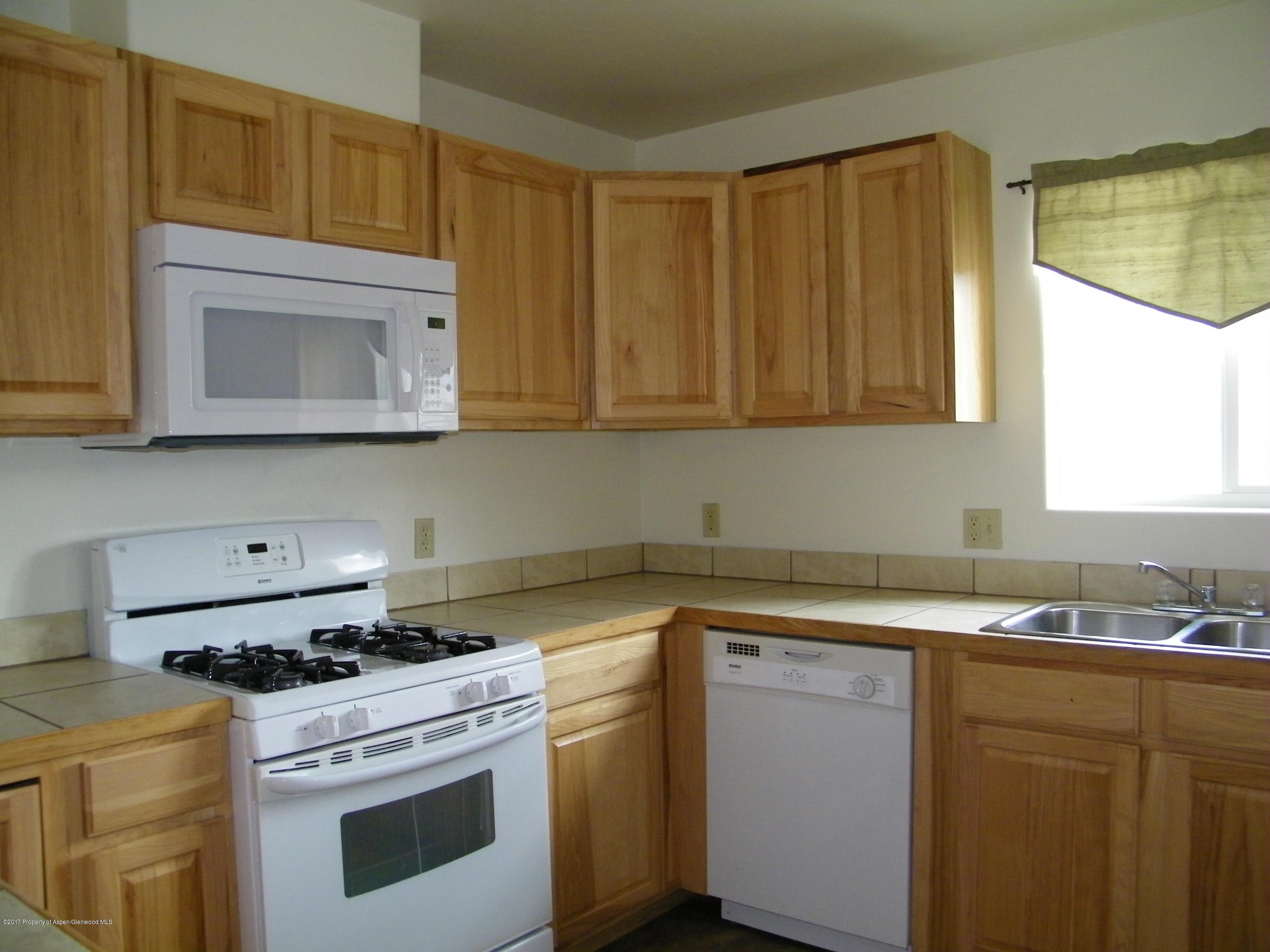 577 Park Avenue Rifle, CO 81650 - Photo 4 of 4 100_0116