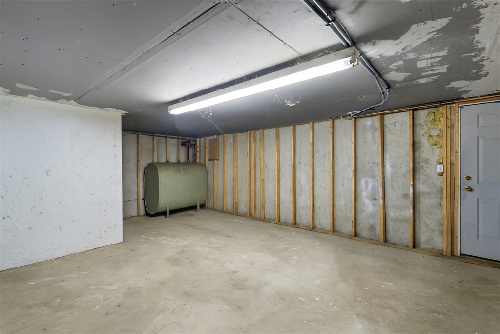 45 Red Gate Road Tyngsborough, MA 01879 - Photo 39 of 42 a view of an empty room