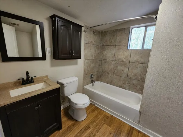 $1,500 | 508 Acme Street, Denton, TX 76205