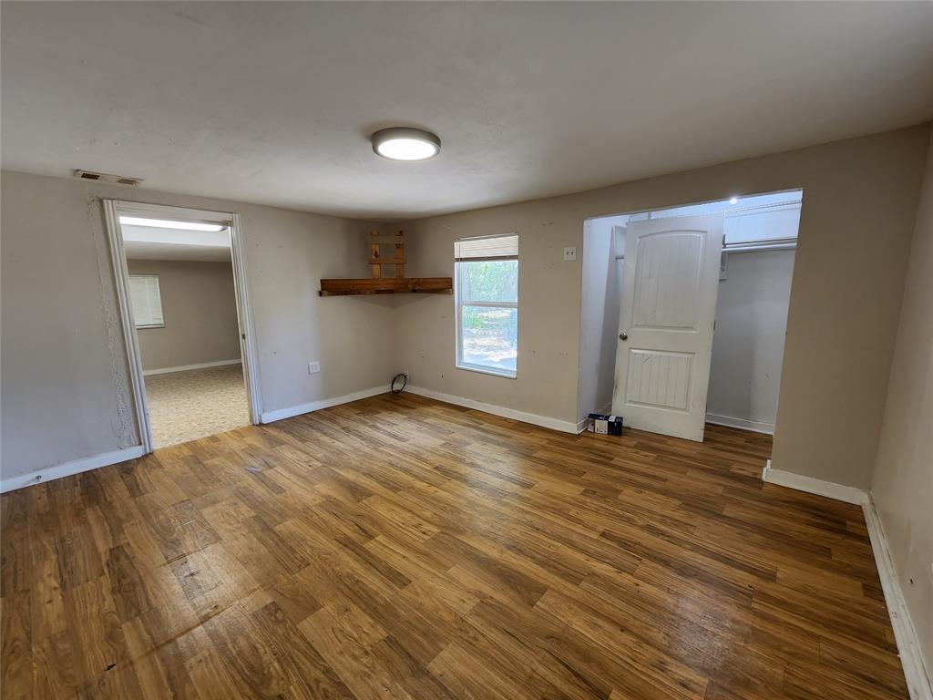 508 Acme Street Denton, TX 76205 - Photo 7 of 15