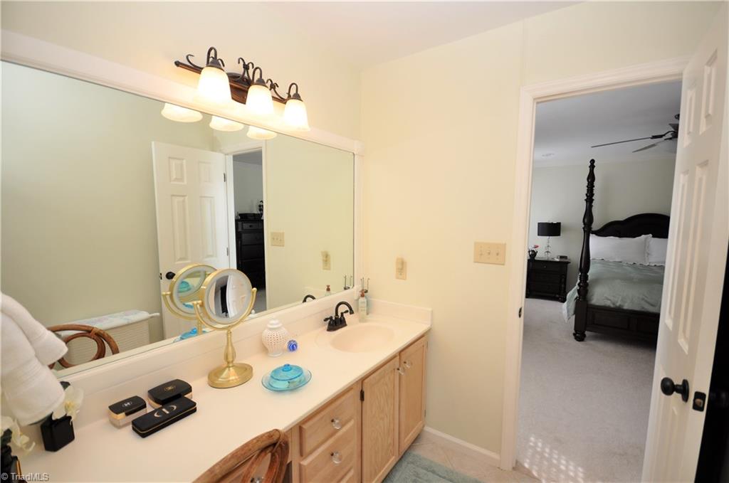 110 Stapleton Way High Point, NC 27265 - Photo 14 of 30 Gallery Image 14