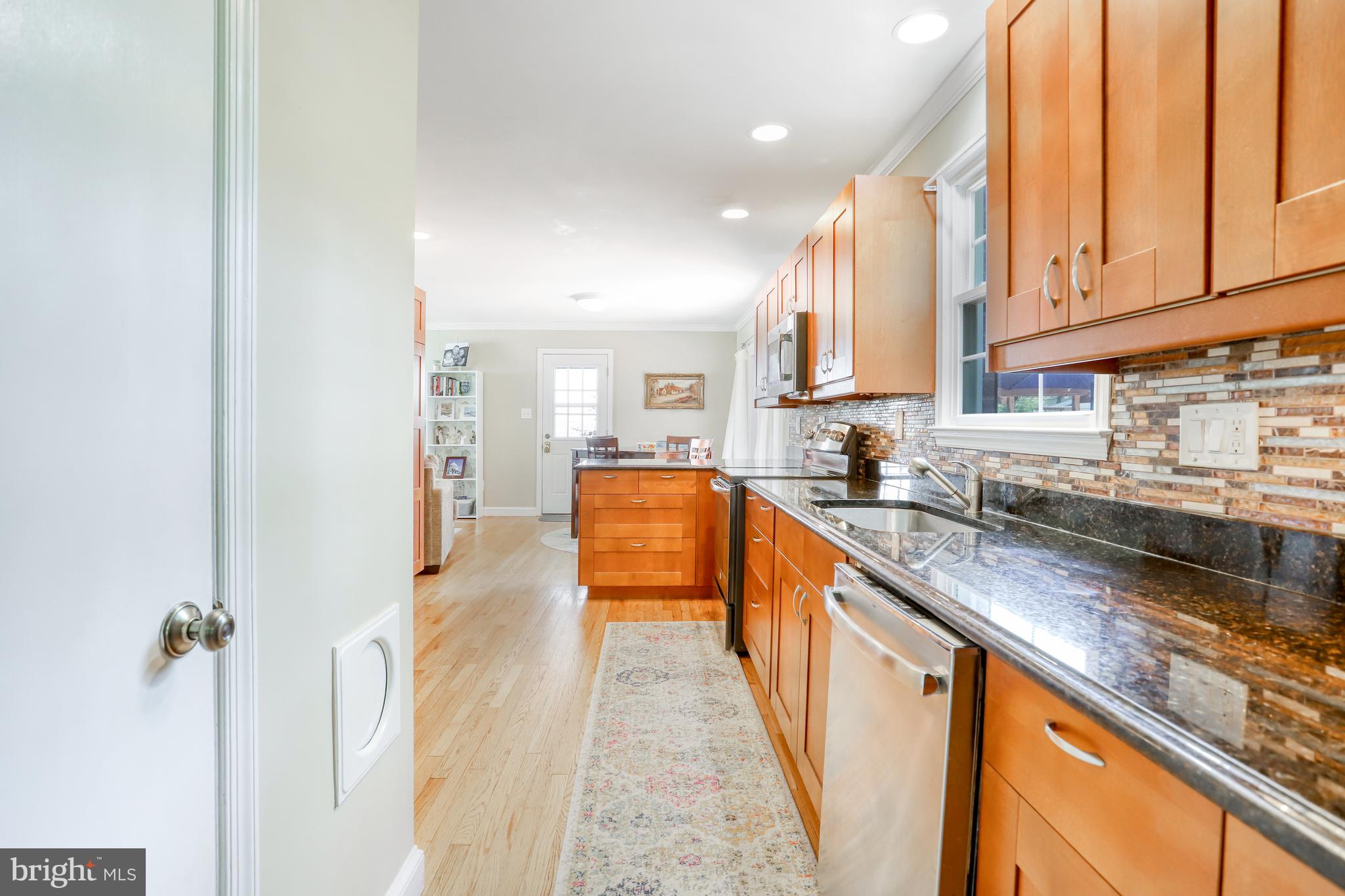 6968 Conservation Drive Springfield, VA 22153 - Photo 16 of 57