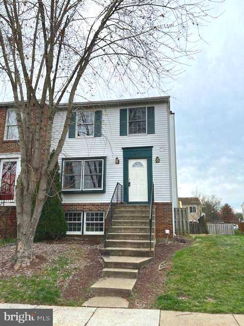 6627 Haydown Court Frederick, MD 21703 - Photo 1 of 30 front view of a house with a yard