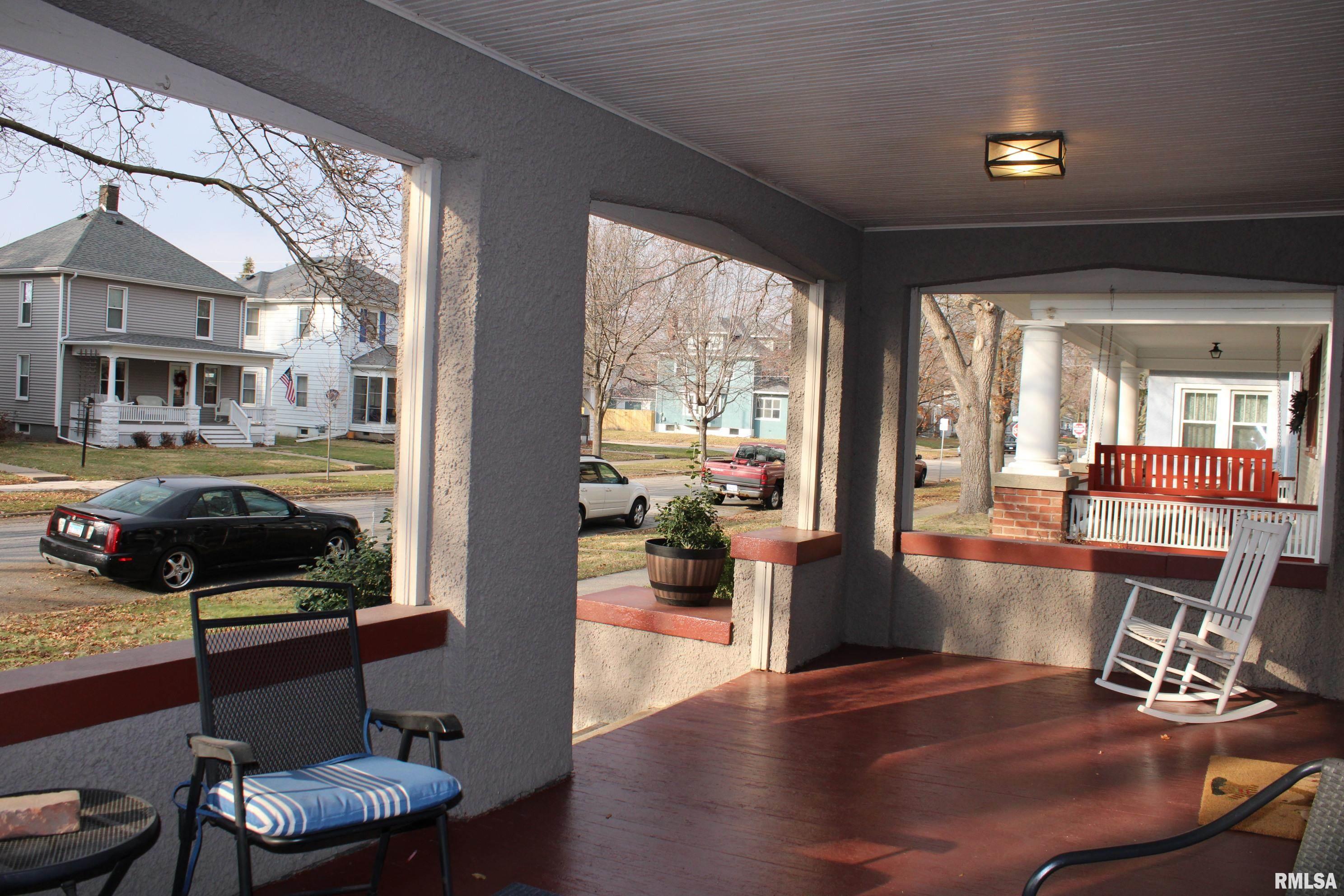 1920 15th Street Moline, IL 61265 - Photo 3 of 40 Gallery Image 3