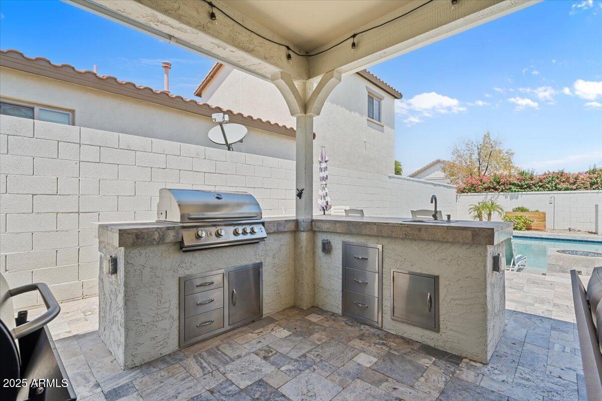 2885 North Riley Road Buckeye, AZ 85396 - Photo 22 of 77 2885 N Riley_Built in kitchen