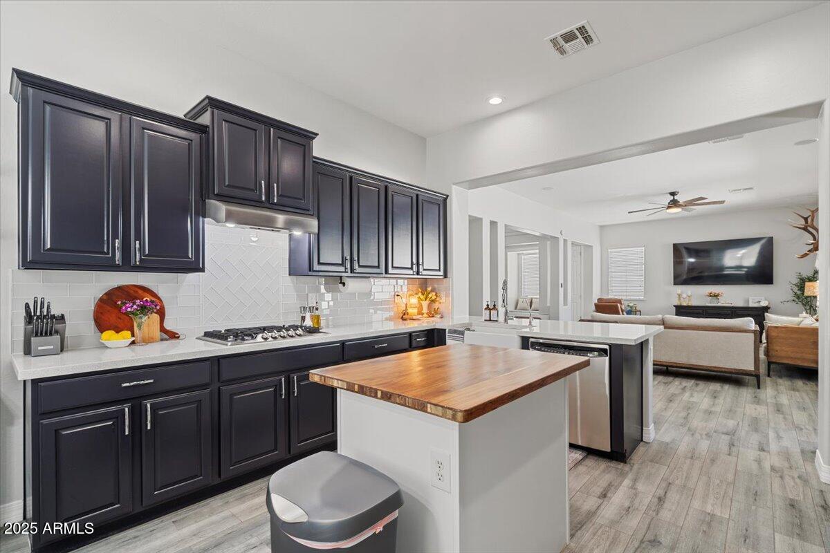 2885 North Riley Road Buckeye, AZ 85396 - Photo 4 of 77 2885 N Riley_Kitchen