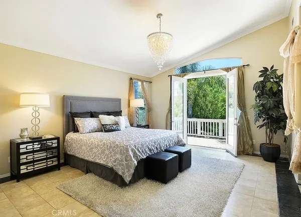 $9,500 | 948 Ellesmere Way, Oak Park, CA 91377