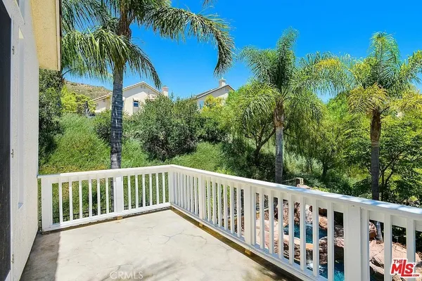 $9,500 | 948 Ellesmere Way, Oak Park, CA 91377