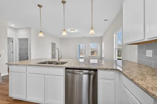 $389,900 | 81 Roxeywood Way, Winder, GA 30680