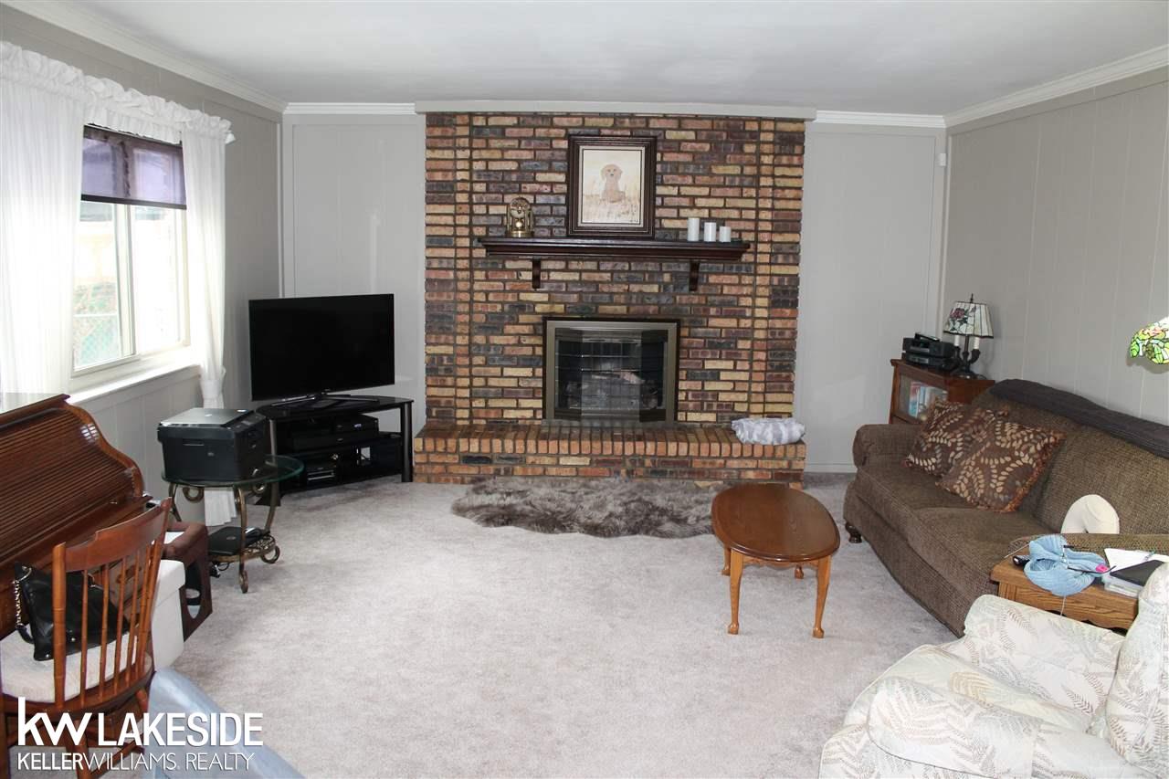 47725 Concord Road Macomb, MI 48044 - Photo 9 of 34