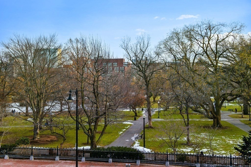 88 Beacon Street, Unit 3 Boston, MA 02108 - Photo 13 of 28 a view of an outdoor space