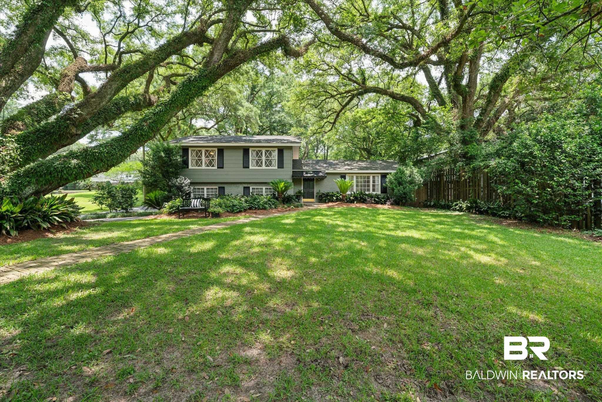 5317 Old Shell Road Mobile, AL 36608 - Photo 2 of 34