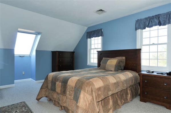 69 Kettle Hole Road Bolton, MA 01740 - Photo 17 of 30