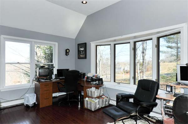 69 Kettle Hole Road Bolton, MA 01740 - Photo 6 of 30