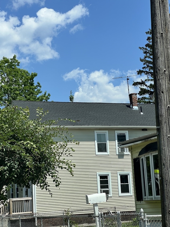 45 Monroe Street Springfield, MA 01109 - Photo 3 of 6