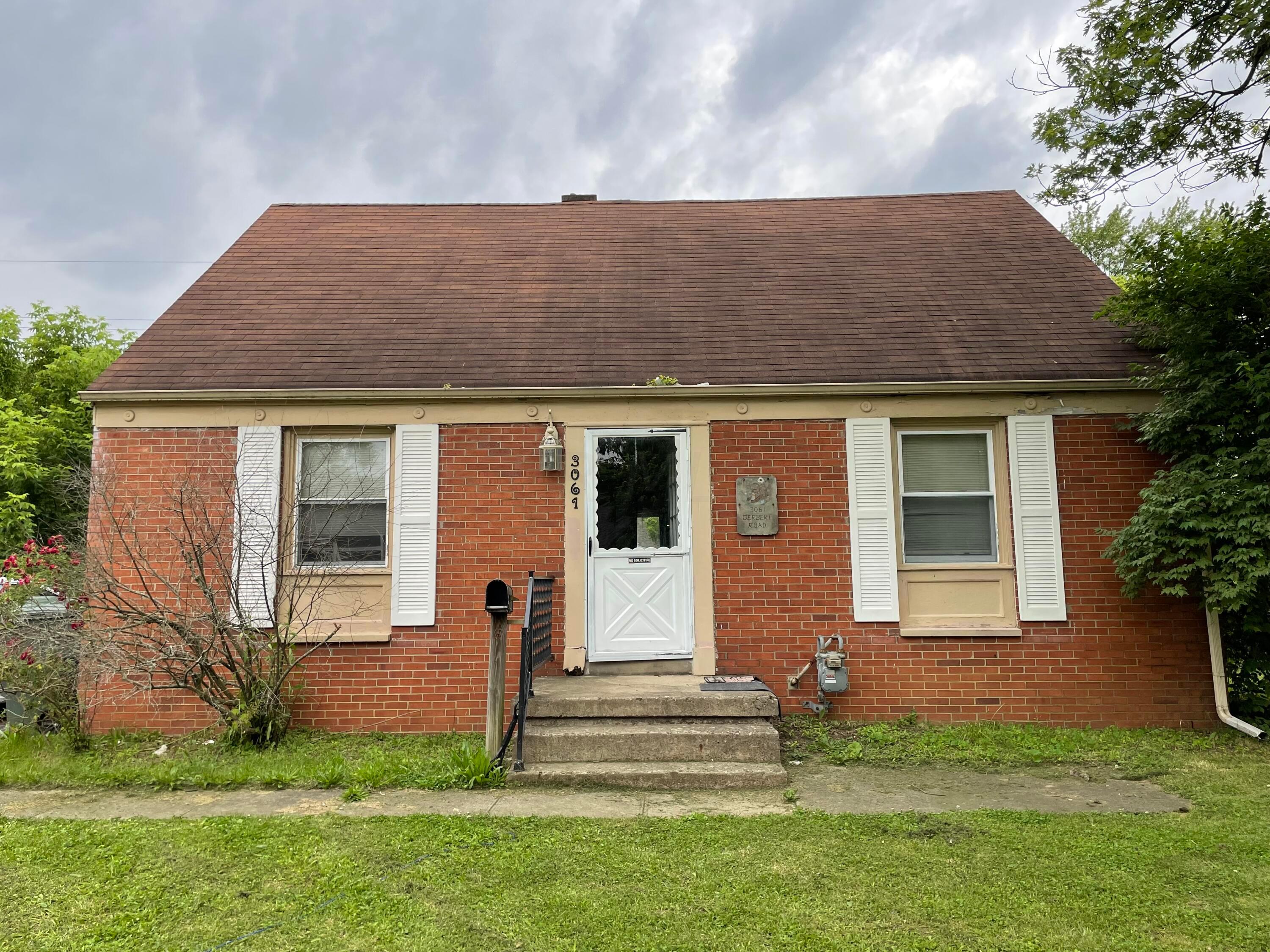 3061 Gerbert Road Columbus, OH 43224 - Photo 13 of 16 IMG_7717