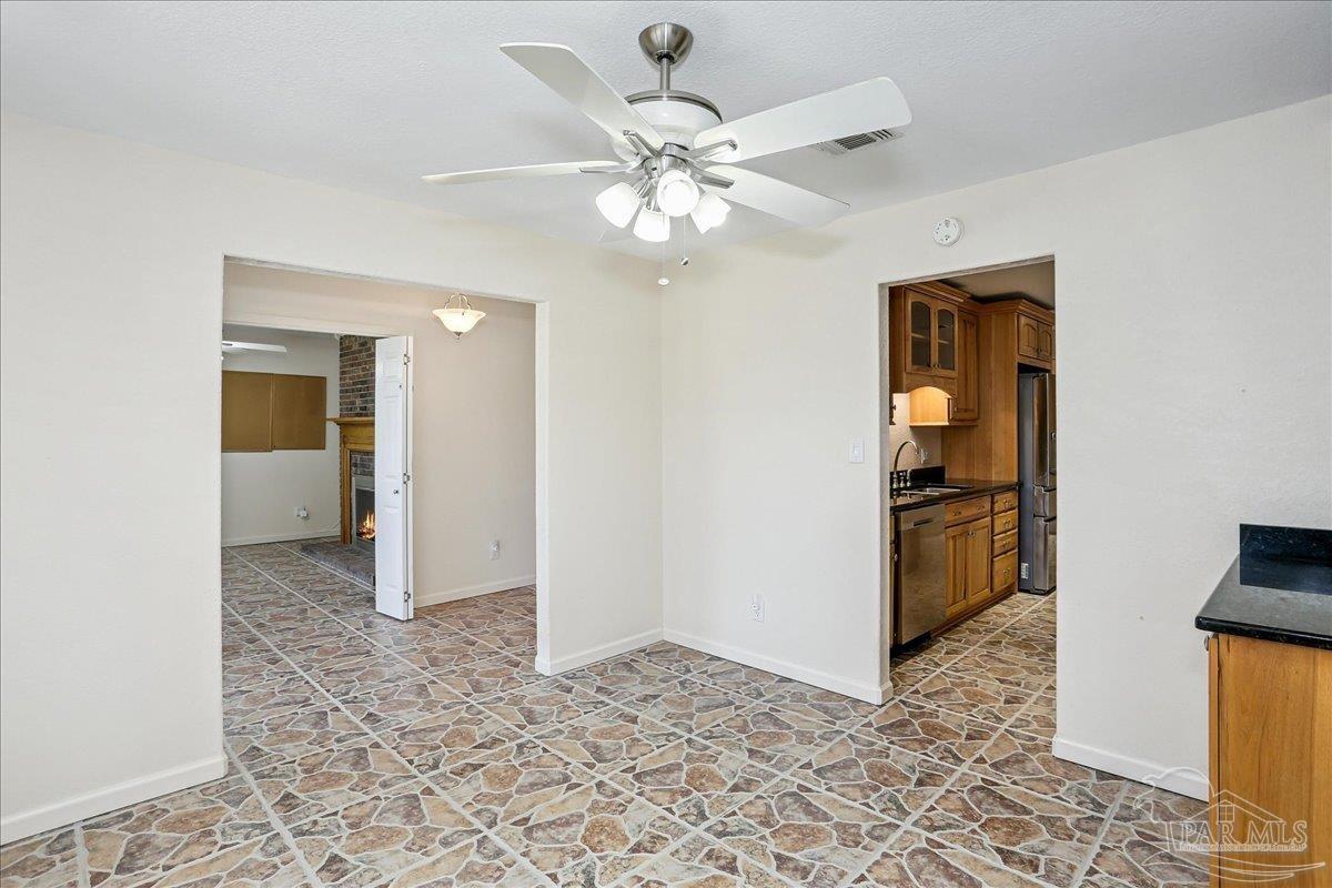 5449 Ponte Verde Road Pensacola, FL 32507 - Photo 15 of 72