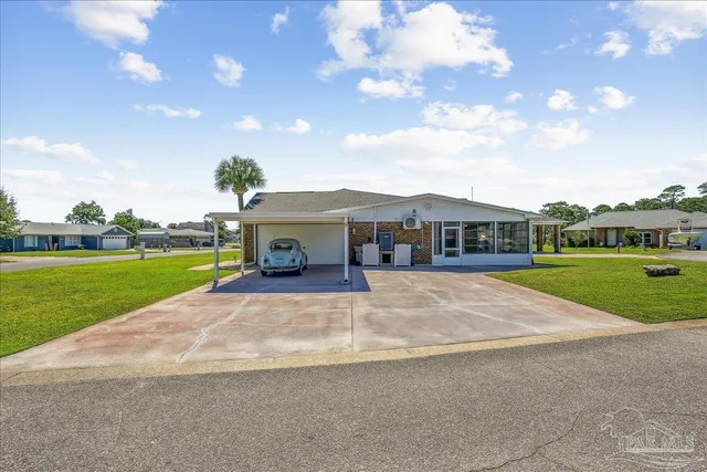 $494,999 | 5449 Ponte Verde Road, Pensacola, FL 32507