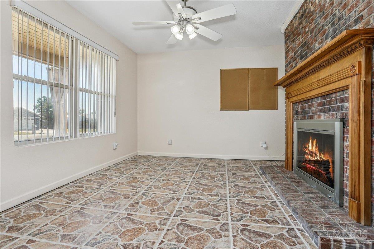 5449 Ponte Verde Road Pensacola, FL 32507 - Photo 10 of 72