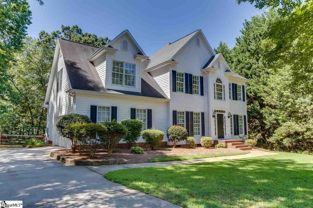 120 Bushberry Way Greer, SC 29650 - Photo 2 of 34 Gallery Image 2